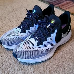 Nike Zoom Winflo 6 - Mens Running Shoes
